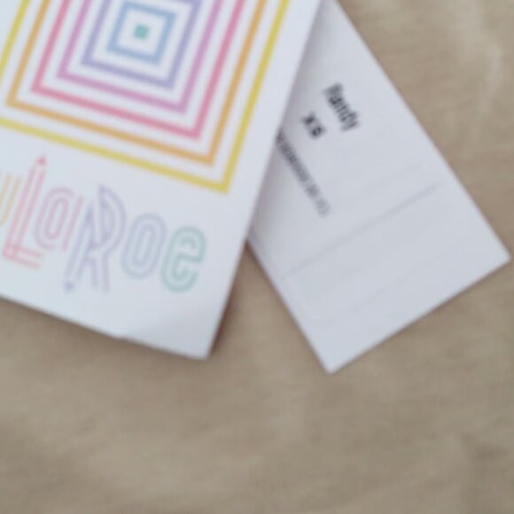 LulaRoe Randy T-shirt Tan w Stripes Size XS New w Tags (M1) - Picture 5 of 6